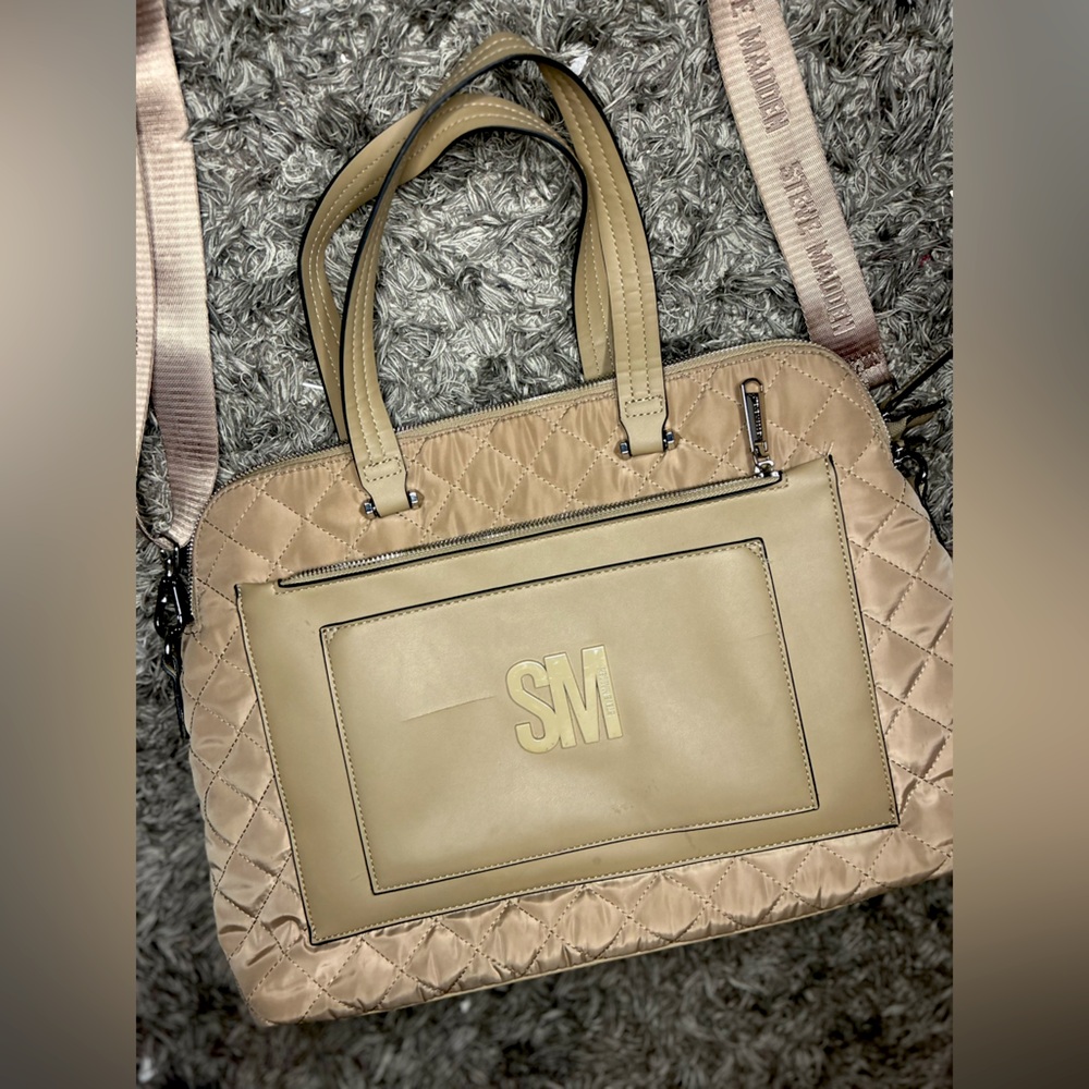 Steve Madden Stylish Tan Quilted Women's Bag